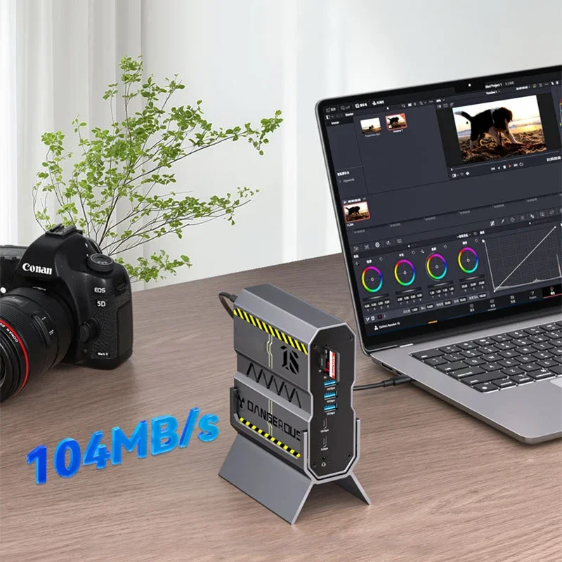 8K Dual HDMI 4-Screen Multi-Display Adapter with PD Fast Charging And 2.5G Ethernet Port for Desktop PC