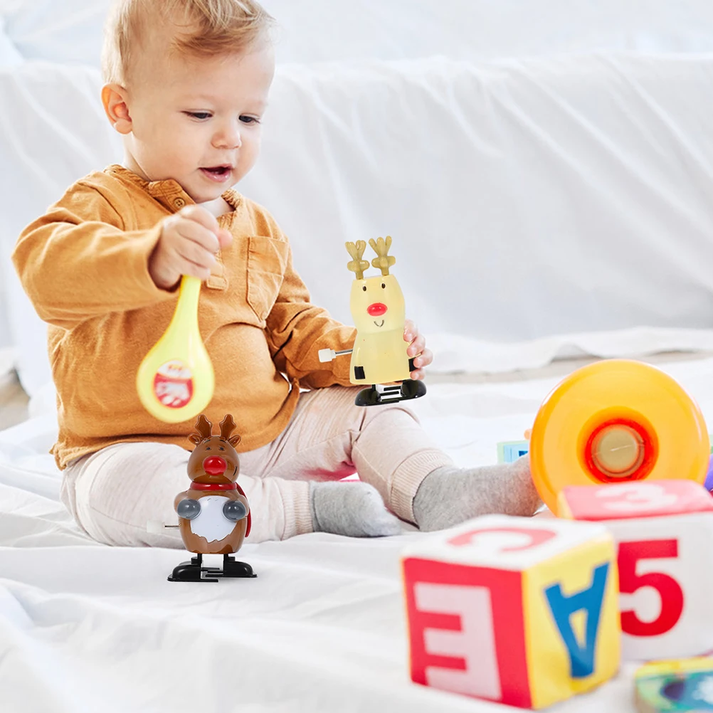 ของเล่นไขลานซานต้าคริสต์มาส 3 ชิ้น ของเล่นพลาสติกตลกๆ สำหรับเด็ก ของชำร่วยงานปาร์ตี้อีสเตอร์ อุปกรณ์เสริมสำหรับเด็ก ของเล่นไขลาน