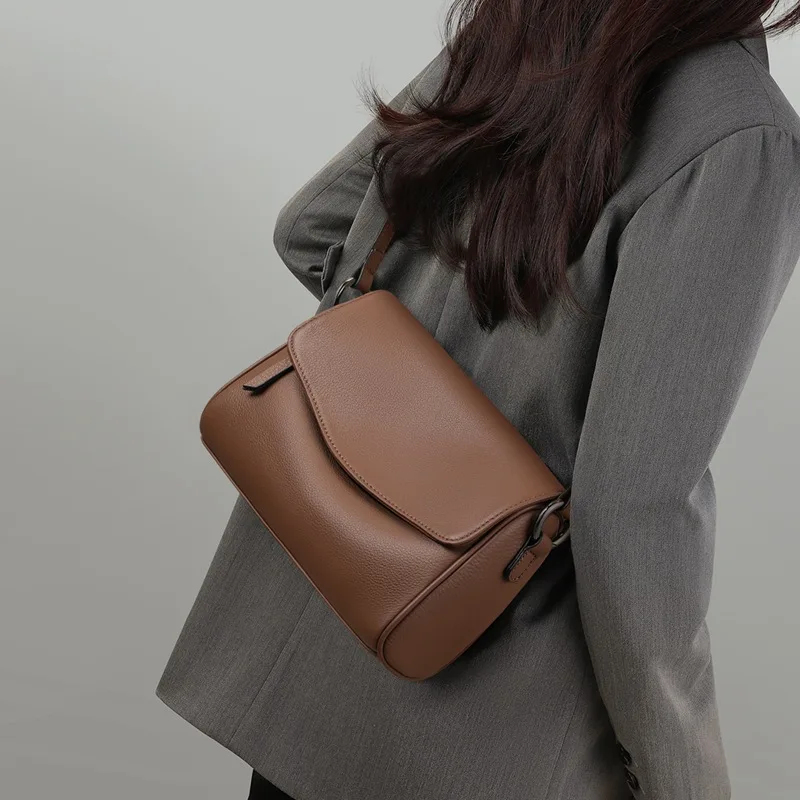 

Female Large Capacity Luxury Office Soft Handbags Women's Cow Genuine Leather Shoulder Bags Ladies Retro Cowhide Crossbody Bag