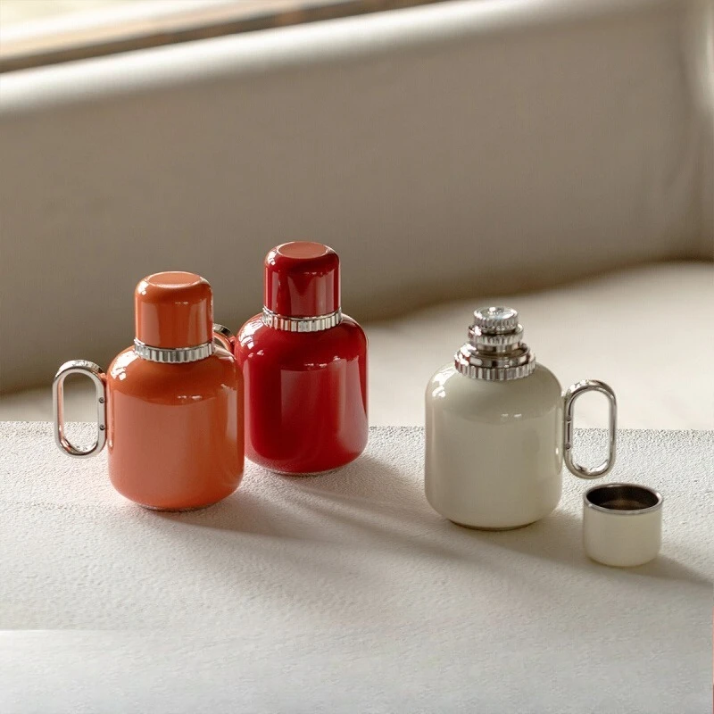 

Oriental pot pure titanium stew teapot thermal insulation pot mini portable car stew pot household thermal insulation hot water