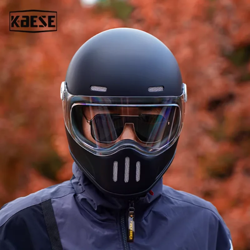 

Adventure High Quality Matt Black Touring Full Face Helmet with Removable Sun Lens Wind Tunnel Tested Excellent Ventilation