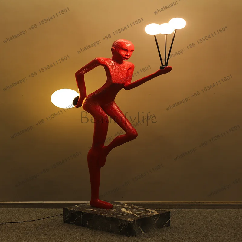 

LS Humanoid Art Sculpture Floor-to-ceiling Living Room Light Luxury Design Creative Showroom Decorative Ornament