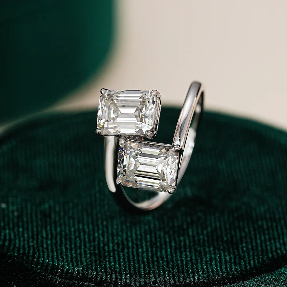 Luxury High-End 2CT Moissanite PT950 Platinum Sugarcube Ring! Engagement Essential, Geometric Flattering, Versatile for Any Hand