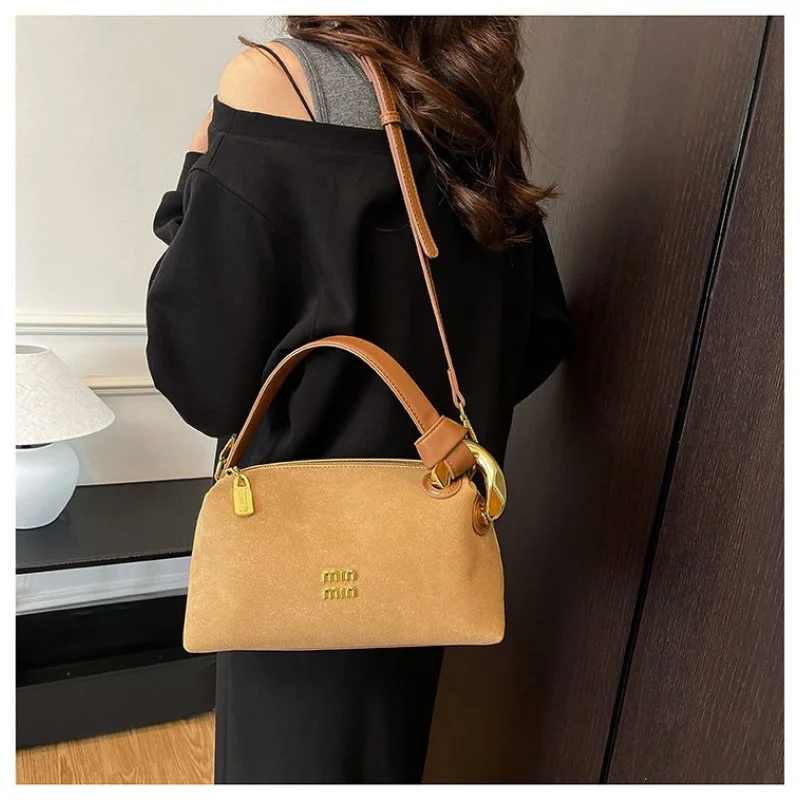 

Ladies Small Square Crossbody Bag Pu Leather Handbag Compact Phone Wallet Key Bag For Everyday Use