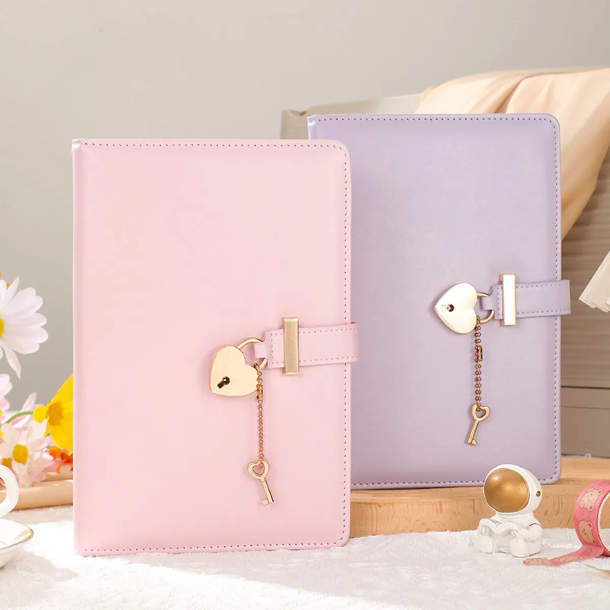 1 دفتر ملاحظات مع قفل حب، هدايا للأزواج، مستلزمات مدرسية، قرطاسية، ودفتر ملاحظات ذو خصوصية
