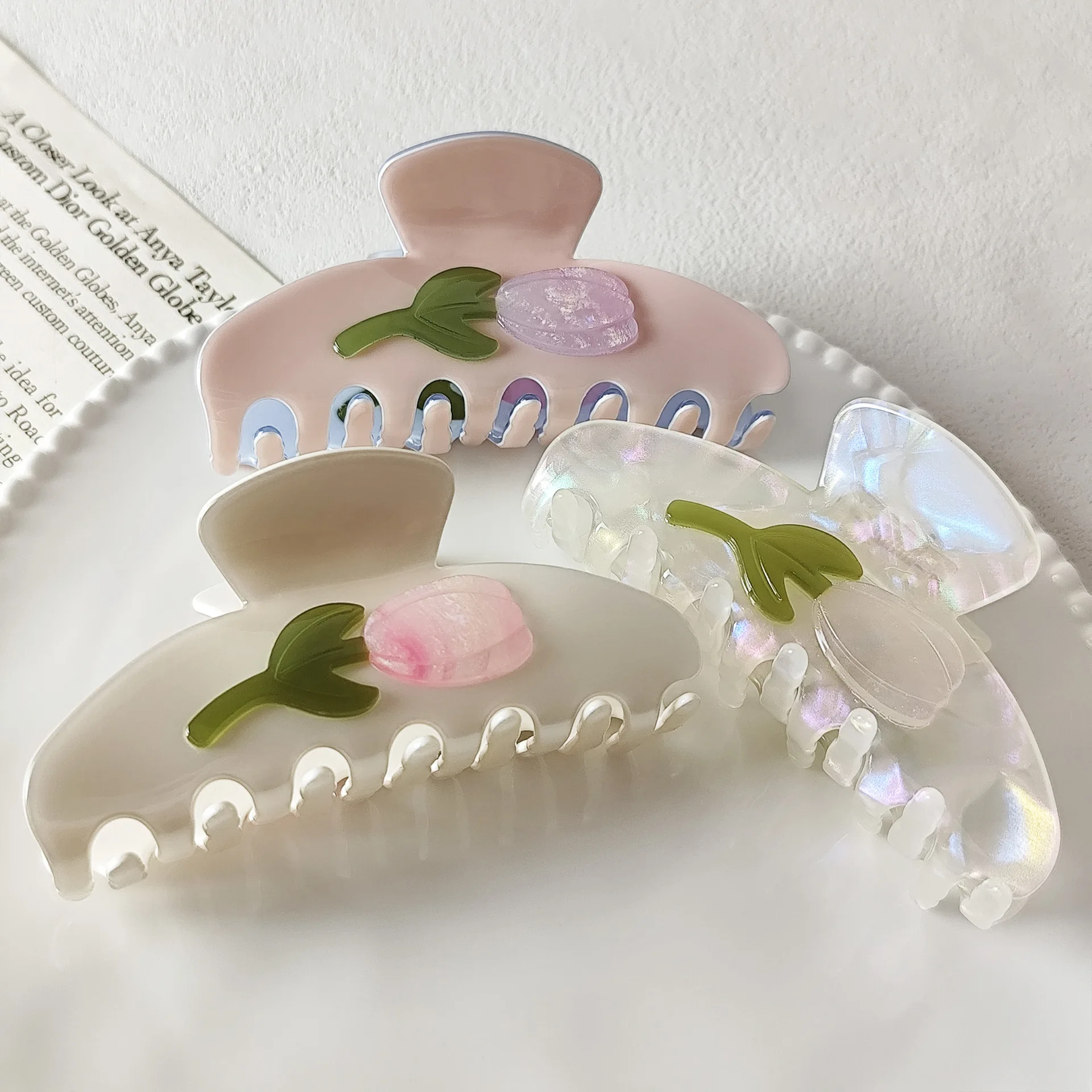 

DuoShang NEW 9.9CM Large Colorful Tulip Hair Claw Acetate Claw Clips French Retro Hair Clips for Women Girls Hair Accessories