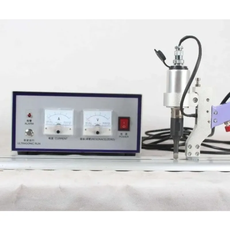 

Handheld Ultrasonic Fabric Slitting Machine 200W/300W/600W/800W Special Edge Sealing Plastic Cutting for Textile And Film