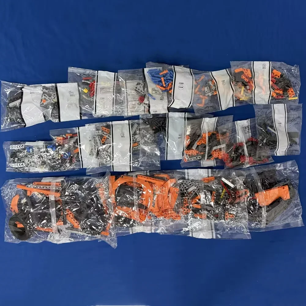 1379PCS Technical Group Pickup Truck Racing Car Compatible Model Vehicle Decorative Car Construction Toys Gifts Boys for Adults