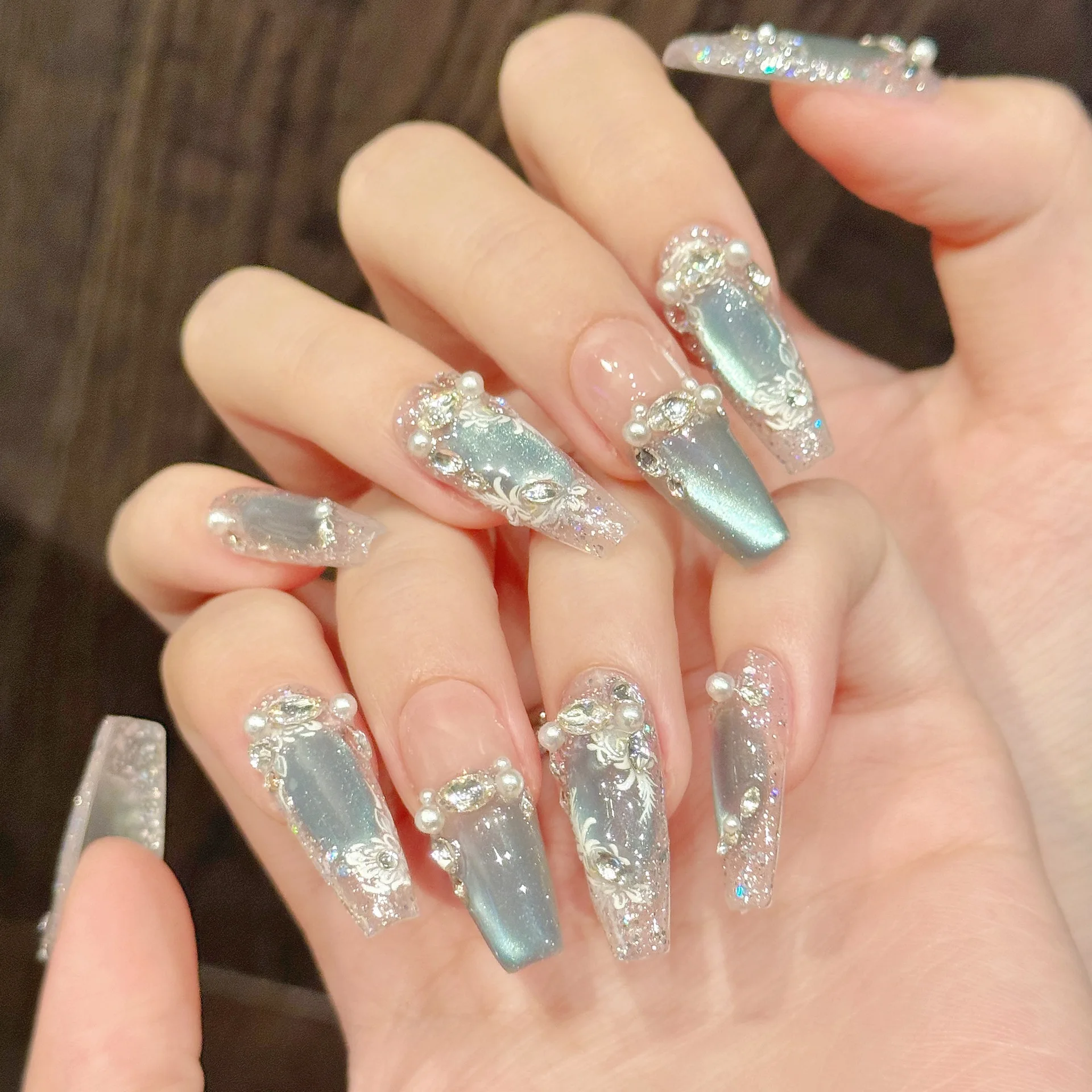 10枚入り ブルー アイスクリスタル キャッツアイ つけ爪 グリッター スパンコール パール ダイヤモンド ハンドメイド フェイクネイル ロマンチック フレンチチップ 付け爪