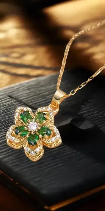 ضوء فاخر تدور الزركون زهرة قلادة قلادة للنساء الذهب اللون جودة عالية الشعور سلسلة القلائد هدايا مجوهرات الحفلات