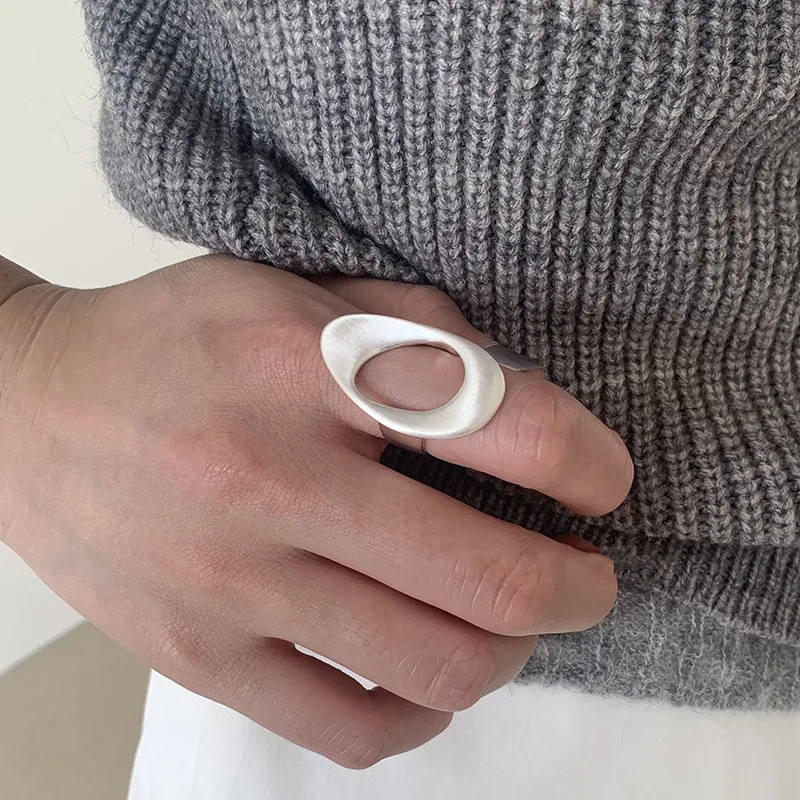 Women's 925 Silver Adjustable White Circle Hollow Ring, Elegant Gift