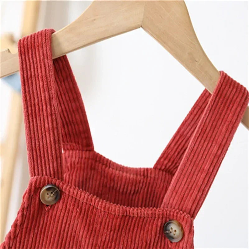 1-3T سروال قصير الوليد الطفل بذلة للفتيات موضة جديدة ربيع الخريف الاطفال السراويل للبنين الصلبة جيب وزرة 2021