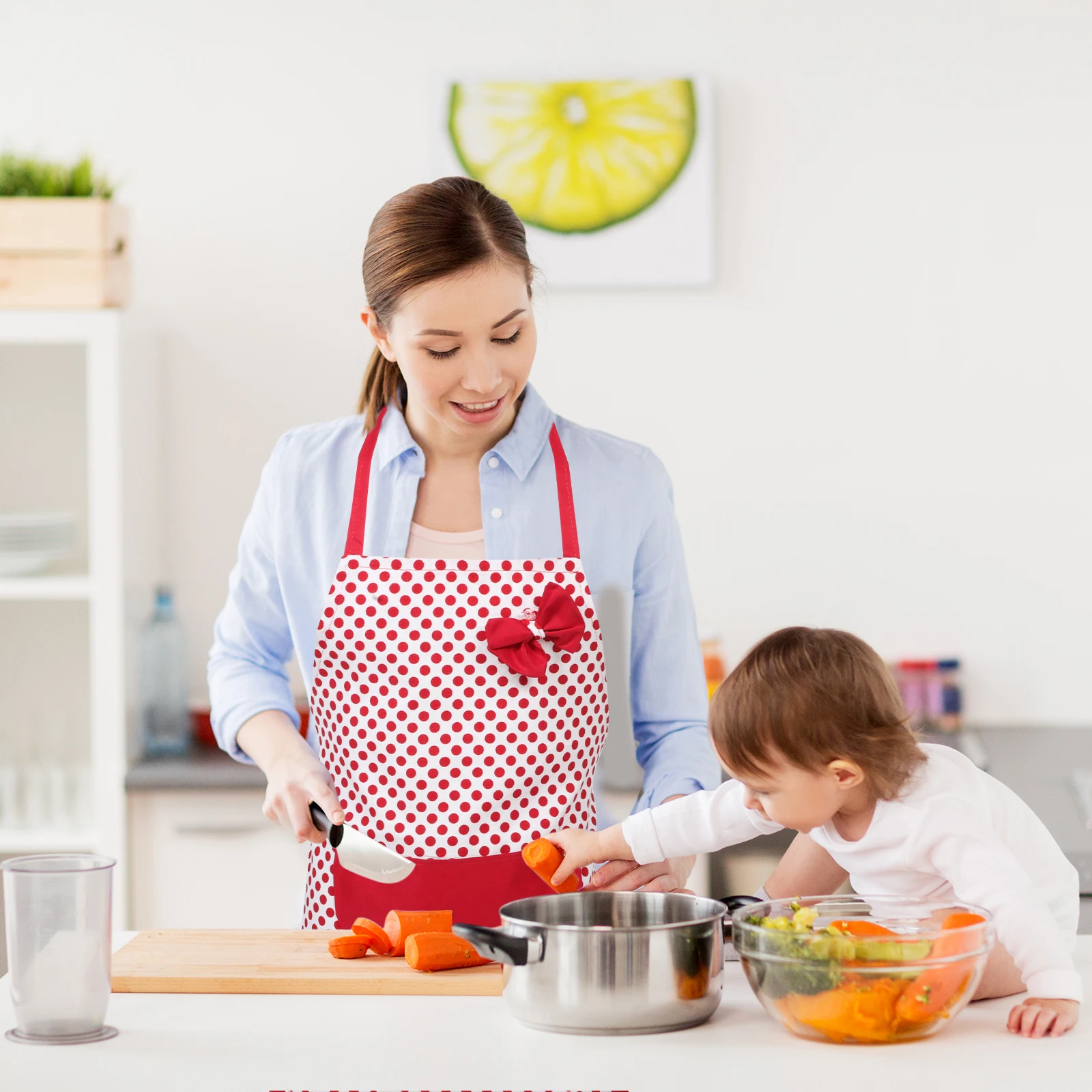 

Red Cotton Apron 75X65Cm Sleeveless Halter Neck With Pocket For Kitchen Cooking Women Cafe Hotel Nail Salon