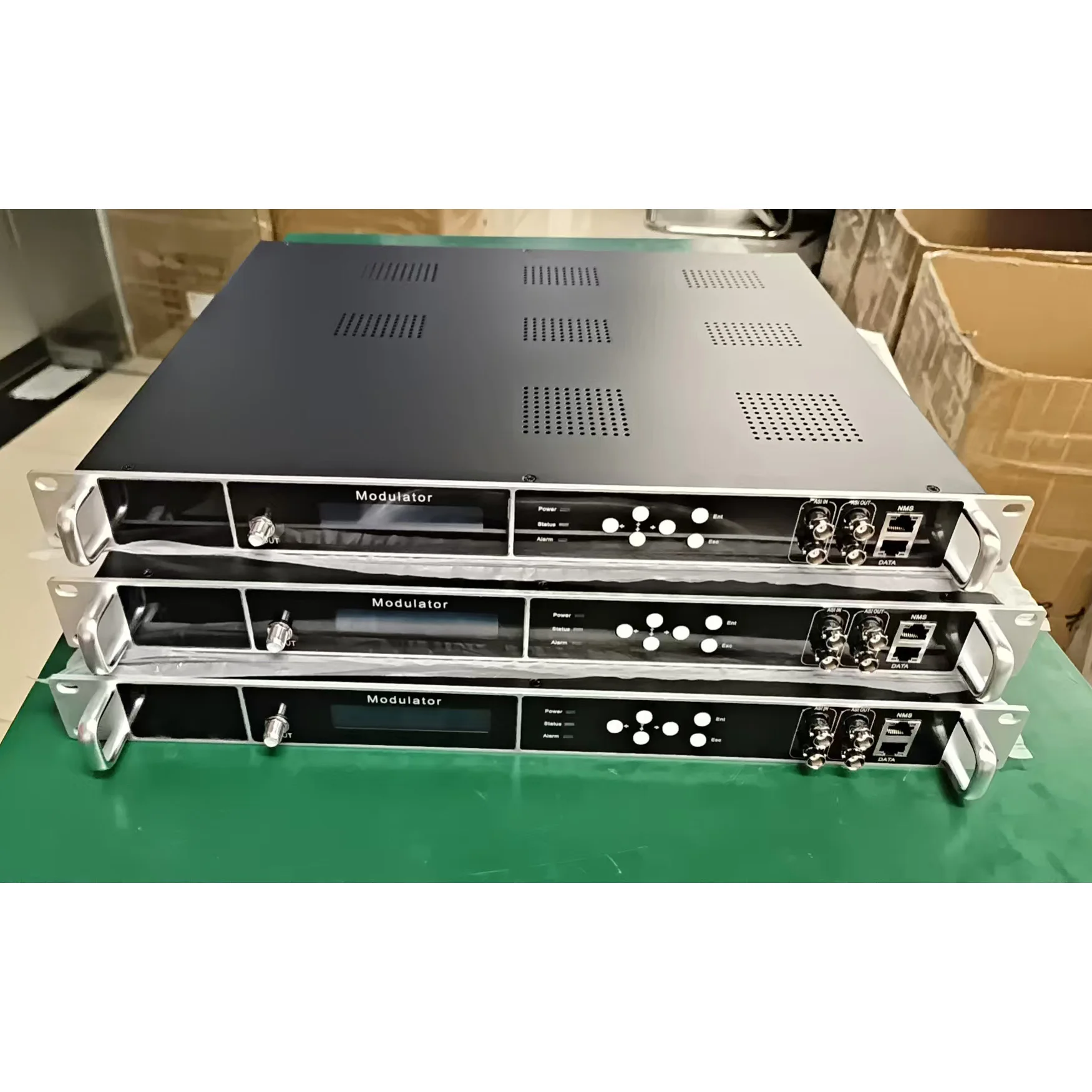 

12-Channel HDMI Encoder Modulator for Digital TV System HDMI to RF DVB-T DVB-C ATSC ISDBT Hotel Cable TV System