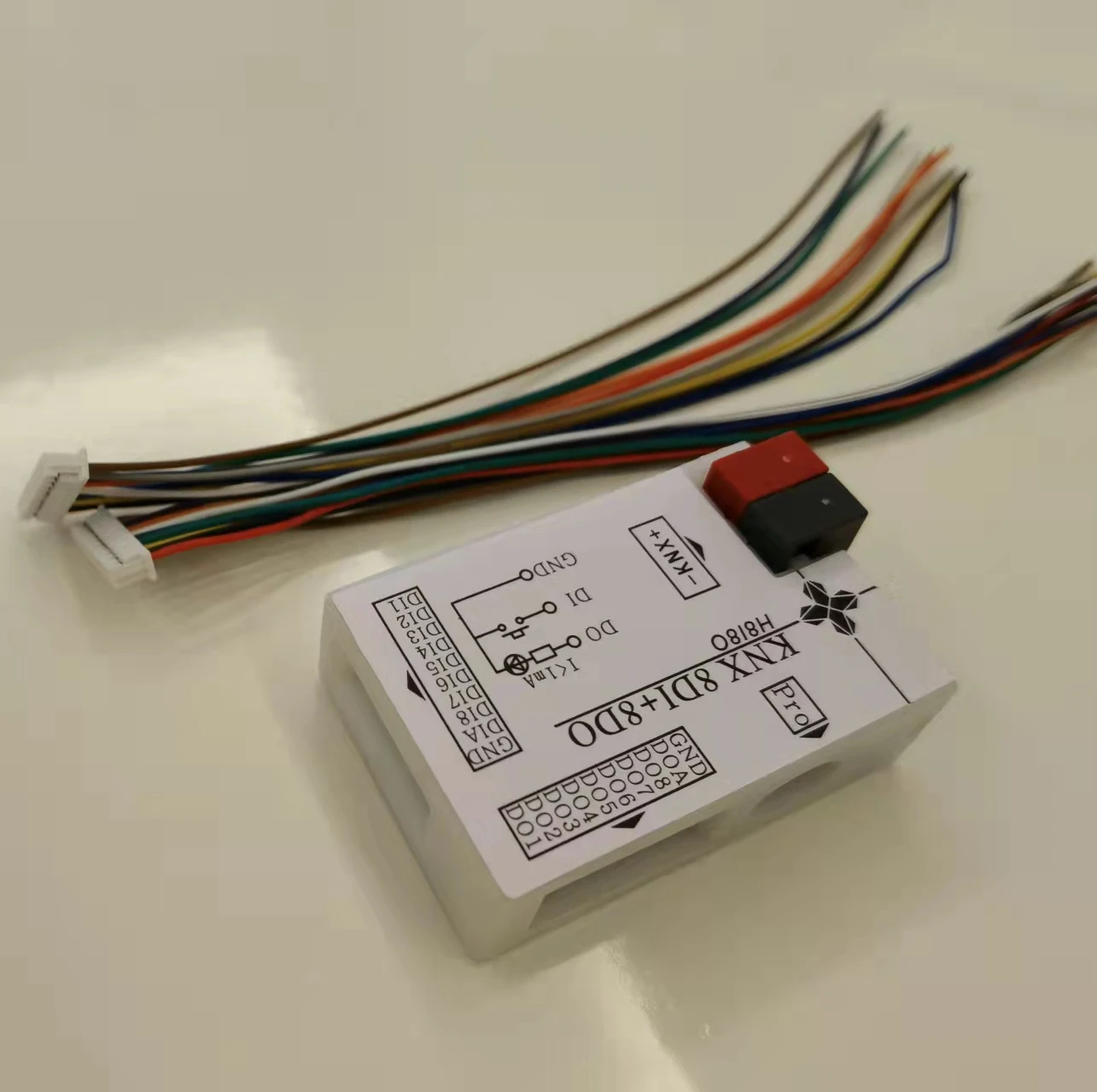 

KNX Input and Output Module KNX 8DI+8DO H8I8O