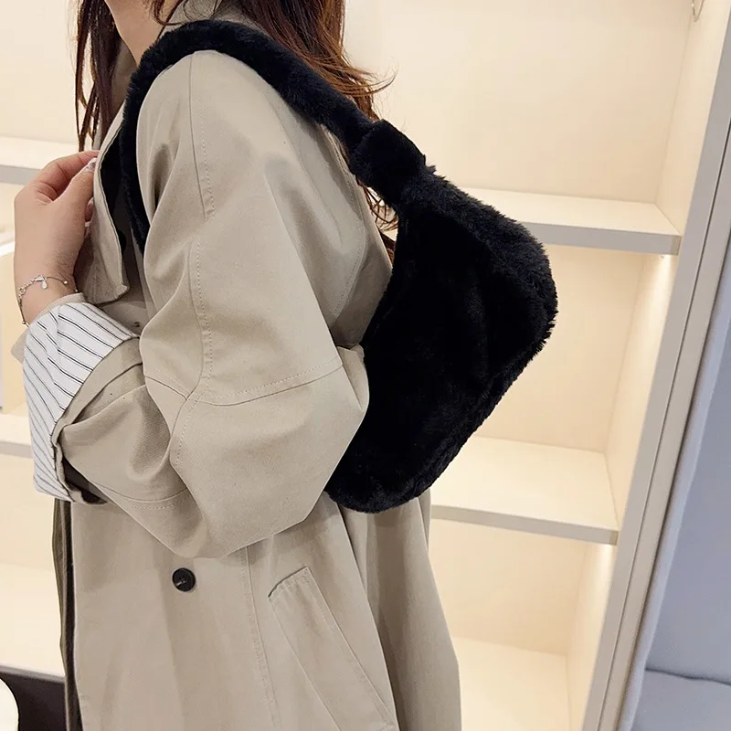 Winter Simple Women Plush Small Shoulder Bags Versatile Portable Ladies Underarm Bag Solid Color Female Faux Fur Phone Handbag