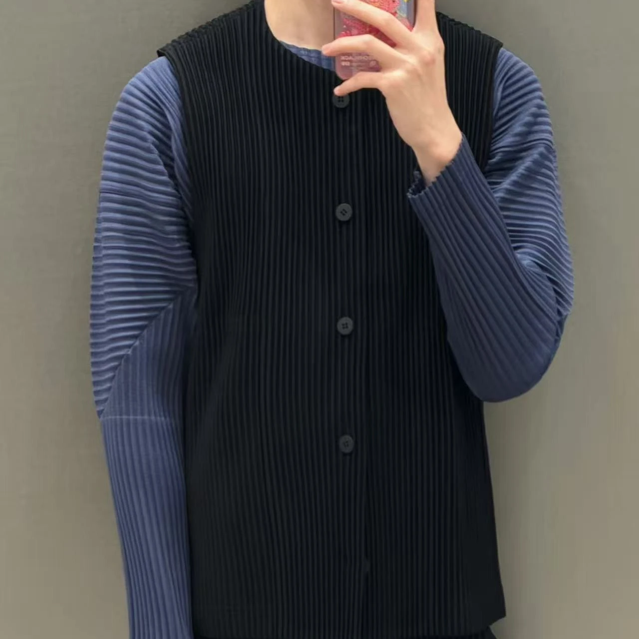 Pleated Men's Round Neck Spring and Fall Undershirt Undershirt Sleeveless Top Business Casual Inner Jacket Men's Clothing