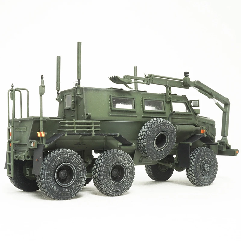 1: 72 T-M US Buffalo Lightning Protection Vehicle Model Engineering Unit Baghdad 2004 Finished product model