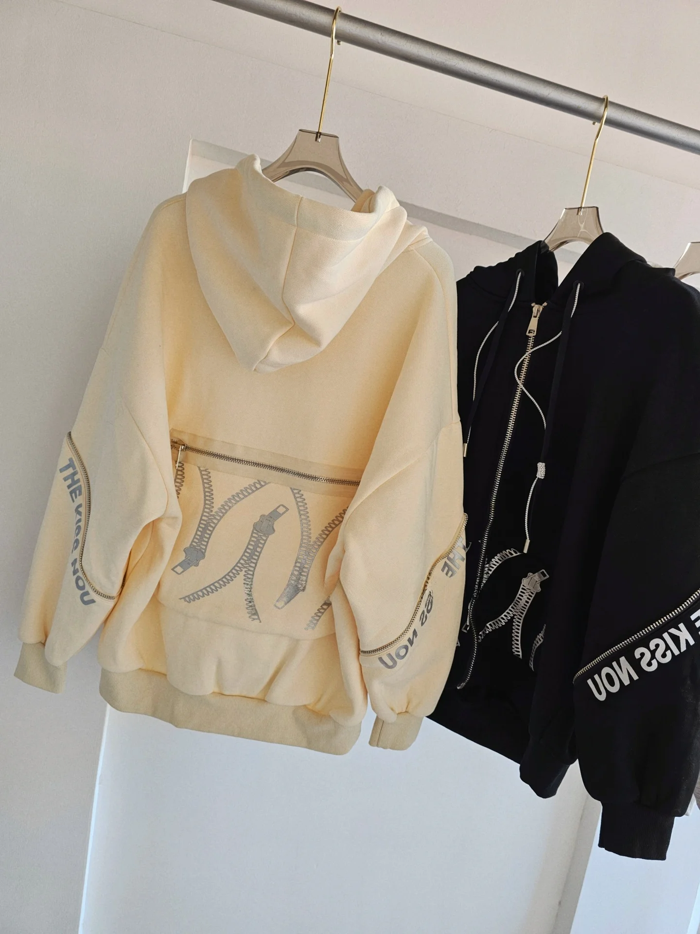 Cardigan zippé décontracté en - Streetwear Brand Of The Year avis et prix