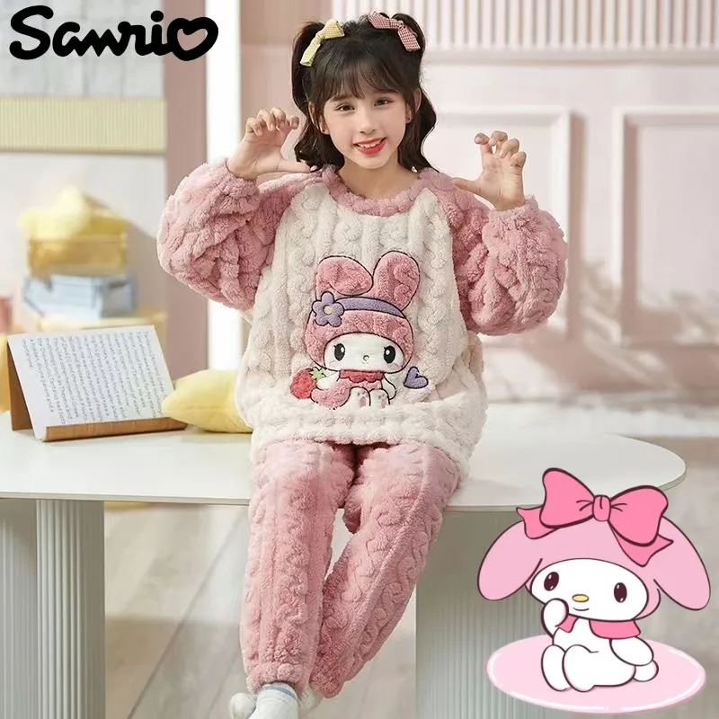 

Серия Sanrio с героями мультфильмов, моя мелодия Куроми, милый креативный узор, новые мягкие, приятные для кожи утолщенные теплые фланелевые пижамы, комплект одежды для дома
