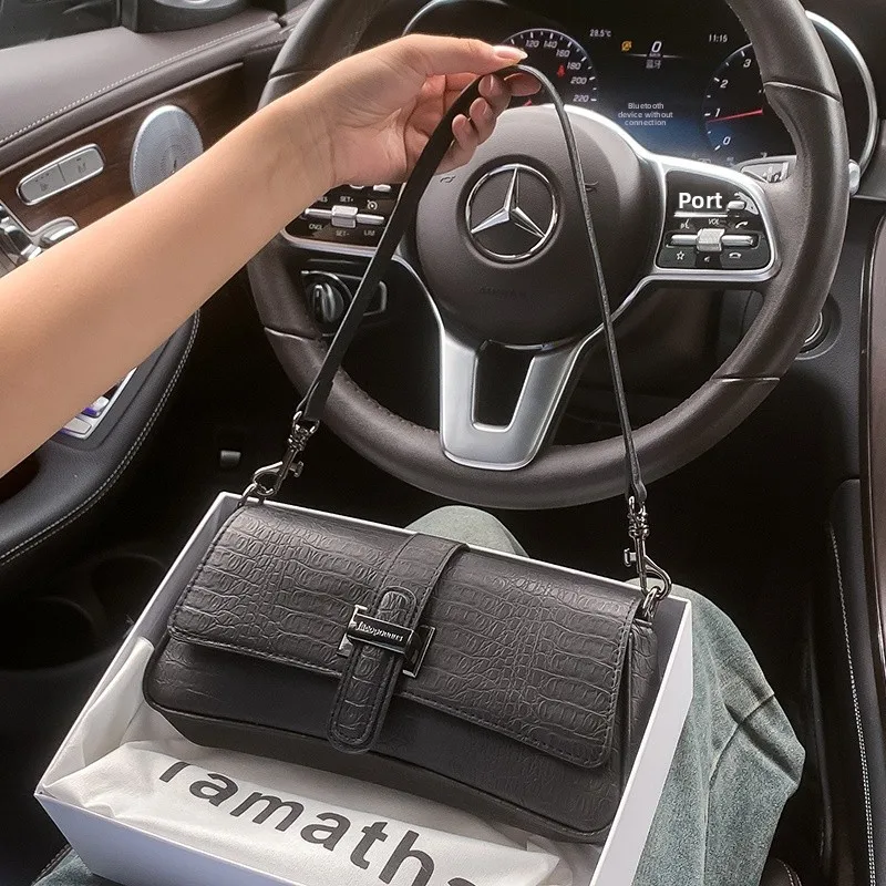 tamatha-fashion-luxury-crocodile-pattern-bag-shoulder-bag-casual-style-soft-pu-leather-small-size-for-women