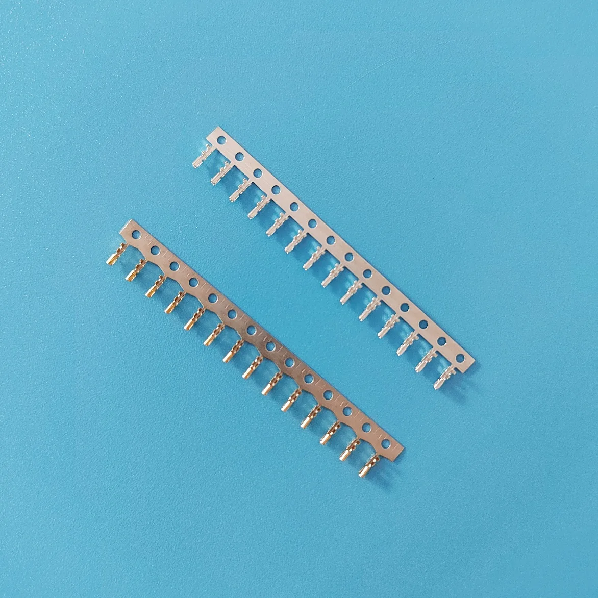 1.00mm Pitch Molex Housing Terminal Alternatives 501189-2011 501189-3011 501189-4011 501568-0207 Electronic Component Accessory