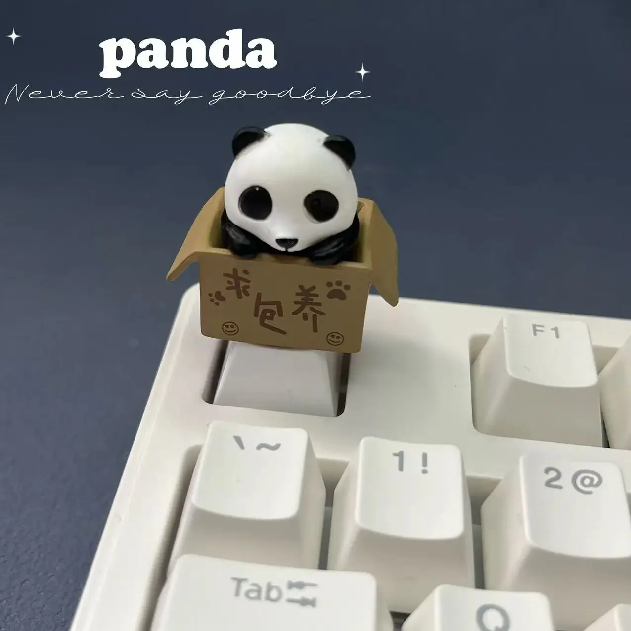 

DIY Cute cartoon animal frog keycaps DIY handmade personalized yellow duck mechanical keyboard dedicated PBT keycaps