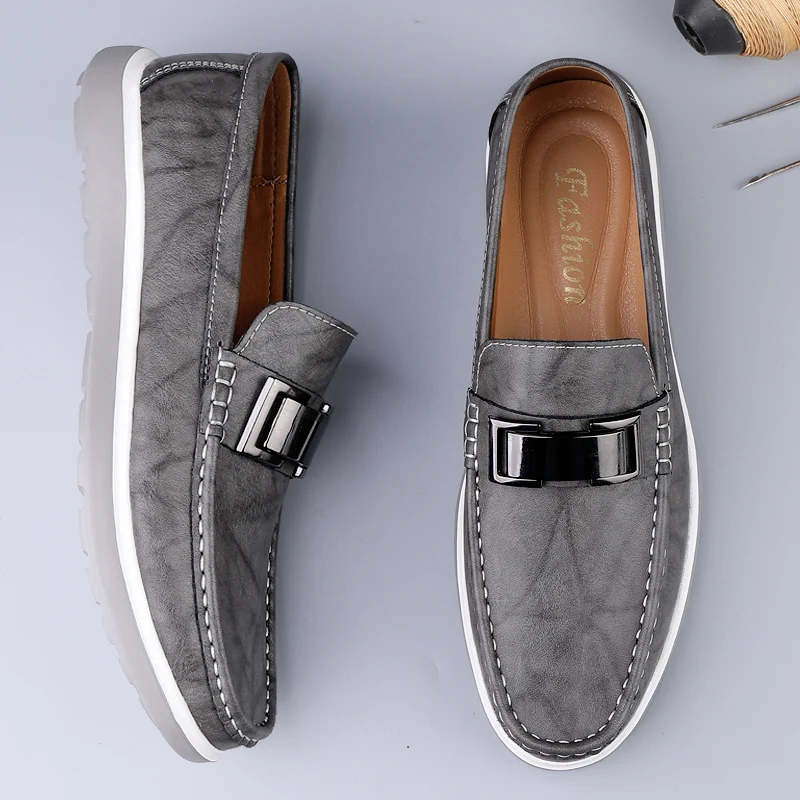 Luxury Brand Leather Shoes Summer Breathable Genuine Leather Casual Flats Male Soft Sole Loafers British Style Driving Footwear