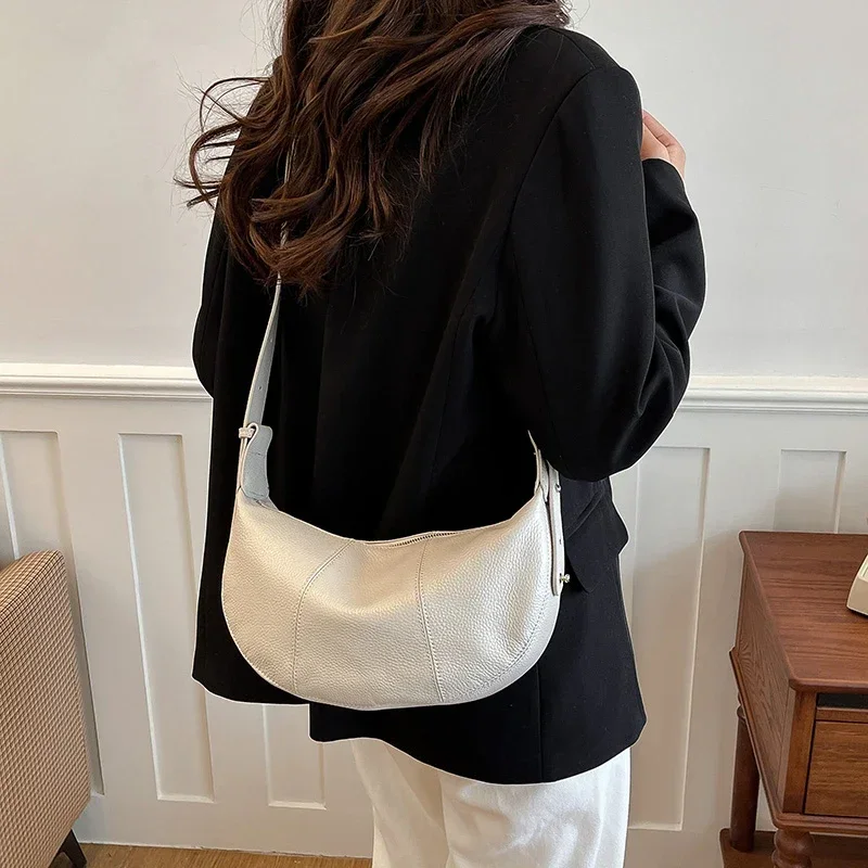 100% Echtes Leder Schultertasche für Damen Große Kapazität Halbmond-Form Designer Kuhledertasche für Pendler Shopper-Tasche – Detail 17