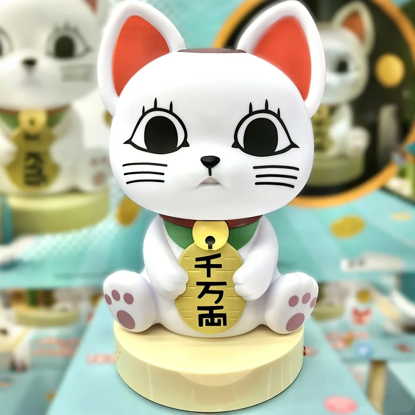 

Bandai Spirits Banpresto Dandadan Turbo Granny Maneki-Neko Lucky Cat Room Light Toy Action Figure Collectible