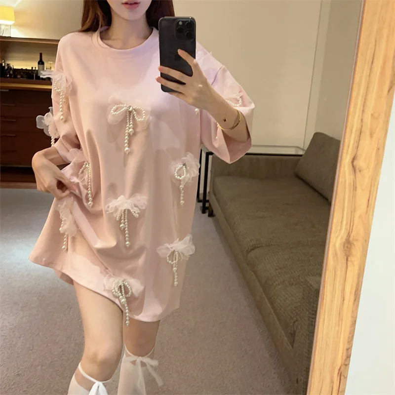 Lato kobiety 3D muszka perły zroszony frędzle t-shirty luźne średniej długości diamenty zroszony kwiaty z frędzlami Tees sukienka swetry topy