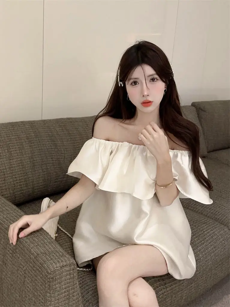 Puro estilo hong kong solto de uma letra gola de folha de lótus camisa de cetim temperamento high-end versátil quente menina topo