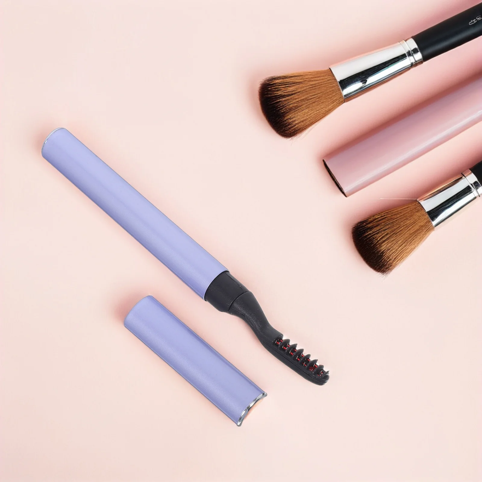 

1Pcs Portable Heated Eyelash Curler Pen Long-Lasting Curls No Damage to Cilia Easy to Use for Women Eyelash Curler