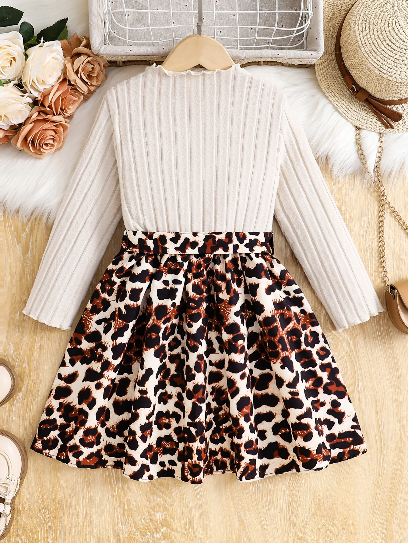 4-8Y Spring and Autumn Girls' Fashion Simple A-Line Solid Color Ribbed Natural Collar Long Sleeve Leopard Print Patchwork Pleated Dress Girls' Daily Casual Dress Clothing