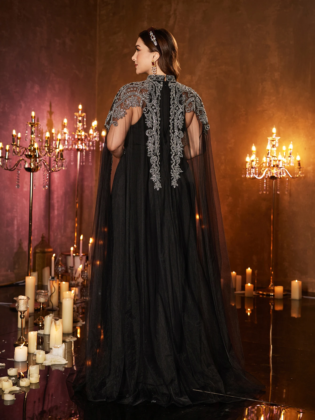 

UNITHORSE Plus Women's Stand Collar Extra Long Sleeve Knit Patchwork Mesh Luxury Applique Decor Maxi Evening Dress