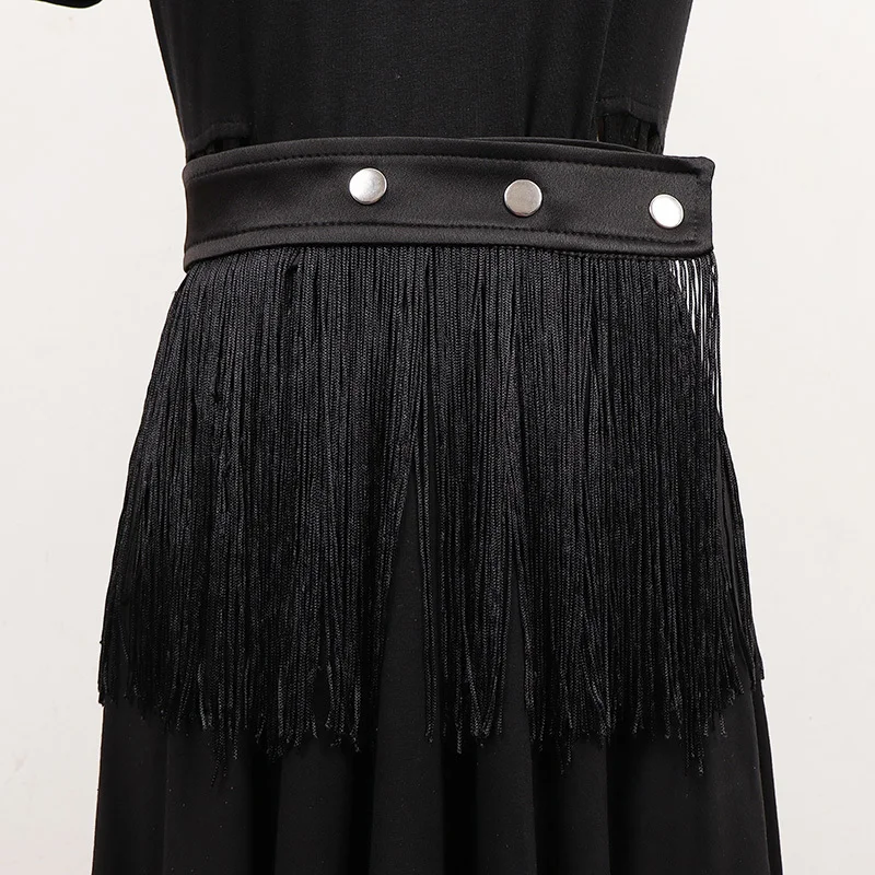 [EAM] Black Irregular Tassels Long Wide Vintage Belt Personality Women New Fashion Tide All-match Spring Autumn 2024 1DH7089