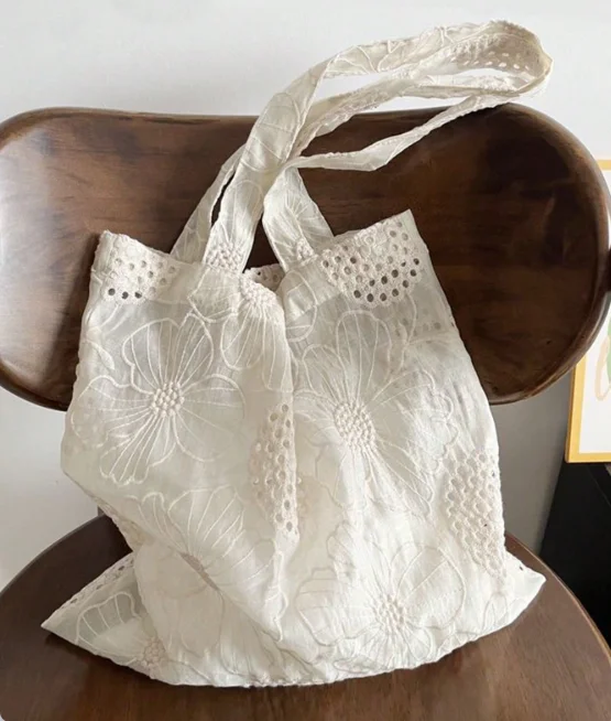 French Artistic Embroidered Tote Bag School Return Shoulder Bag for Romantic Female College Students Semi-Transparent Campus Use