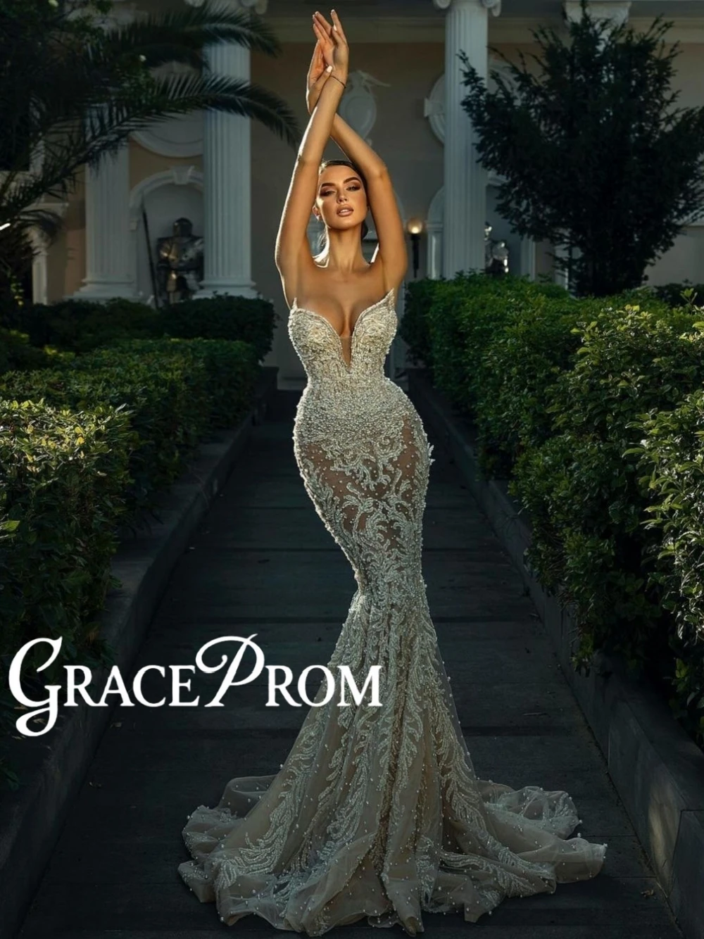 

Sexy V Neck Delicate Pearls Wedding Dress Unique Low Back Beaded Mermaid Bridal Gown Dazzling Appliques Charming Bride Wear