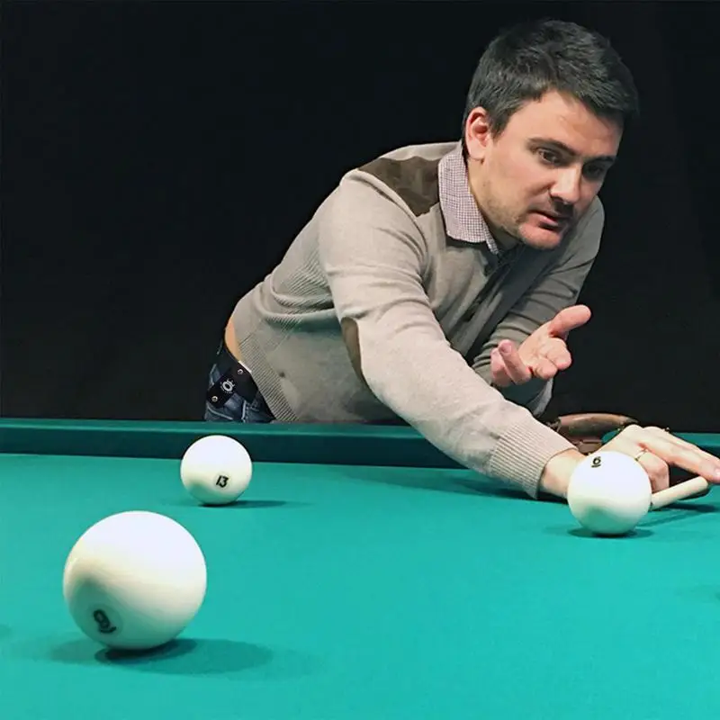 حامل الطباشير المغناطيسي للبلياردو مع مشبك حزام حافظة الطباشير المحمولة الصغيرة مع مفتاح ربط ملحقات السنوكر أداة عملية