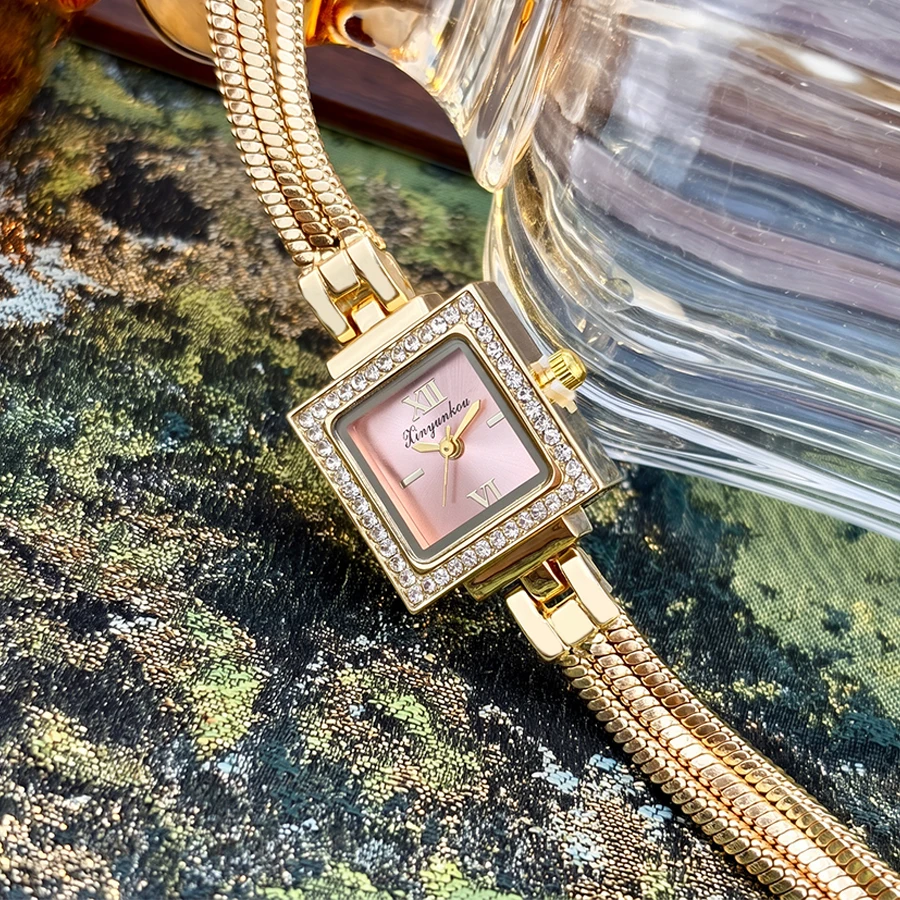 Gold Watch for Women: Square B - Jewelry Watches Vintage 评论和价格