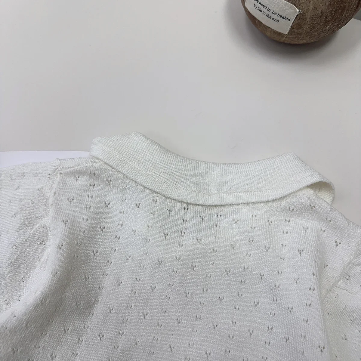 Gestricktes Pullover-Tanktop für Mädchen, Sommer, neuer Stil, elegantes, plissiertes 2025, halblanges Rock-Set für kleine Mädchen