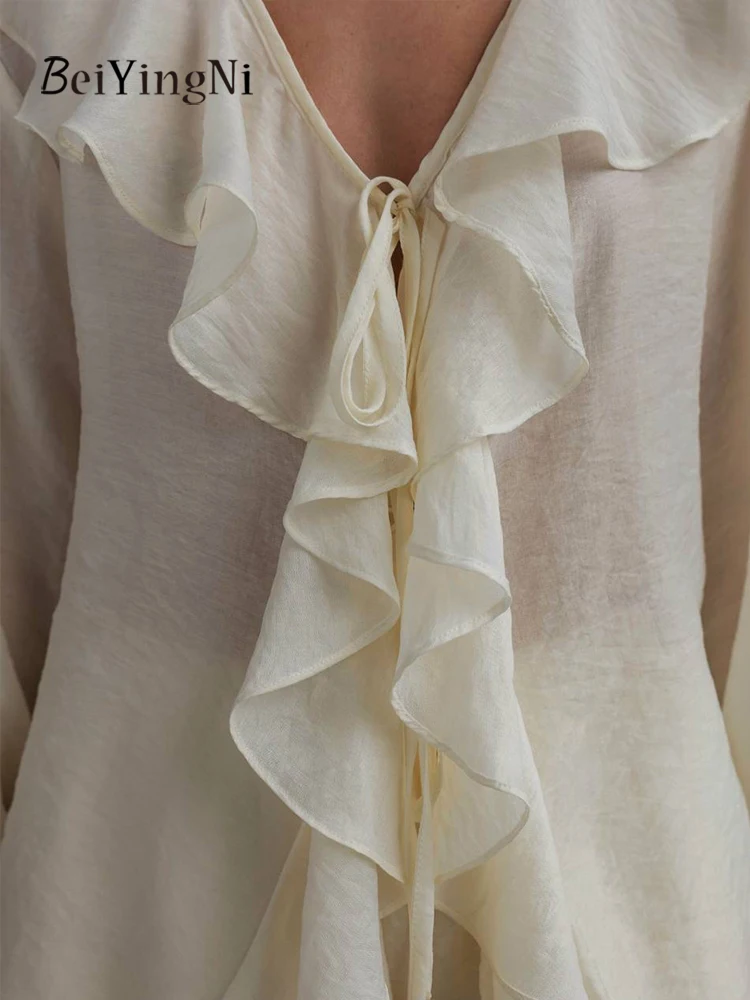 Beiyingni, camisas francesas con cuello en V, conjuntos de dos piezas para mujer, volantes, primavera Otoño, conjunto de pantalones cortos informales para mujer, Tops de calle, chándales