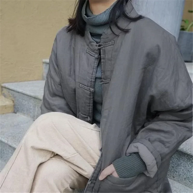 2025 جديد سترة قطن الصلبة غير رسمية المرأة الرجعية معطف دافئ فضفاض الشتاء الوقوف طوق مشبك ملابس خارجية