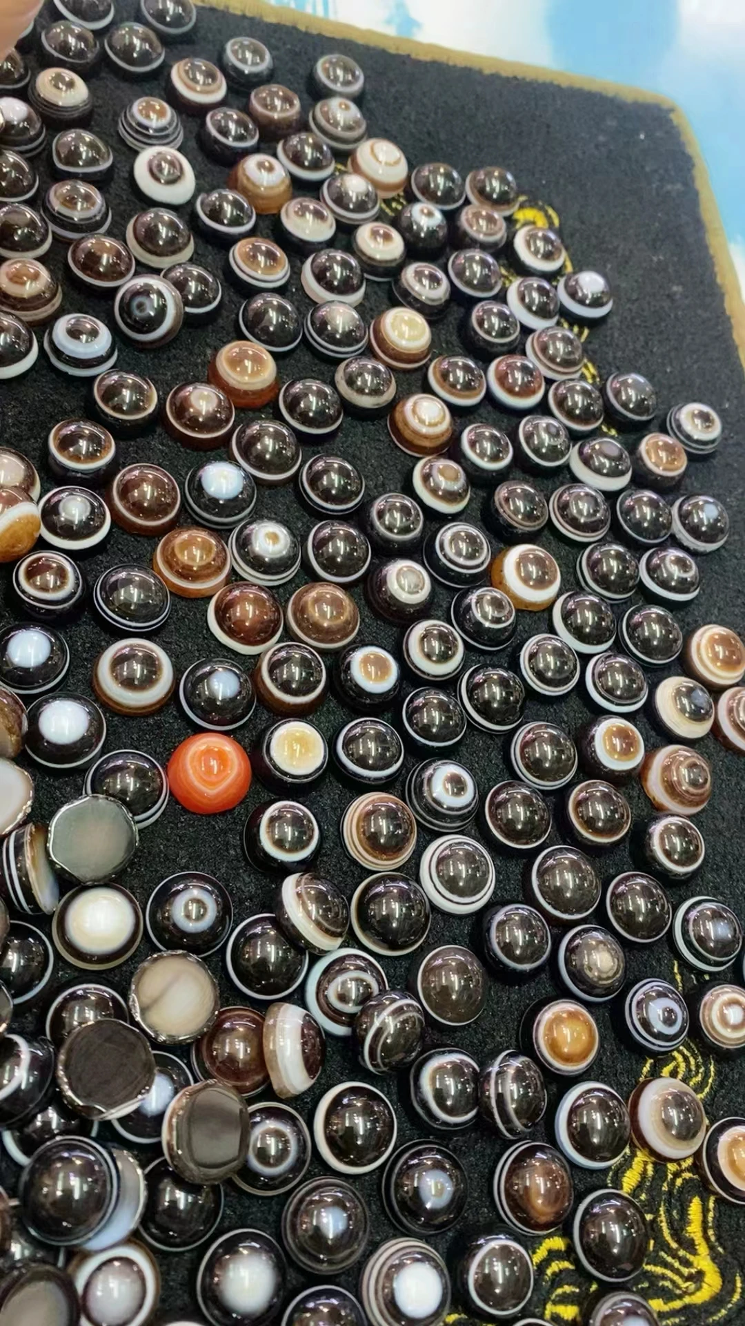10pcs/lot Natural Agate Eyes Sheep Plate Beads Round Hemisphere Ring Face Trumpet One Eye Dzi Beads Inlay Rings Pendant Necklace
