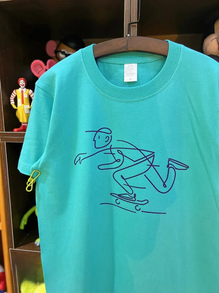 Camisetas Casuais de Algodão Puro com Estampa de Skate Vintage Americana Retrô para Casal, Modelo Regular para Mulheres