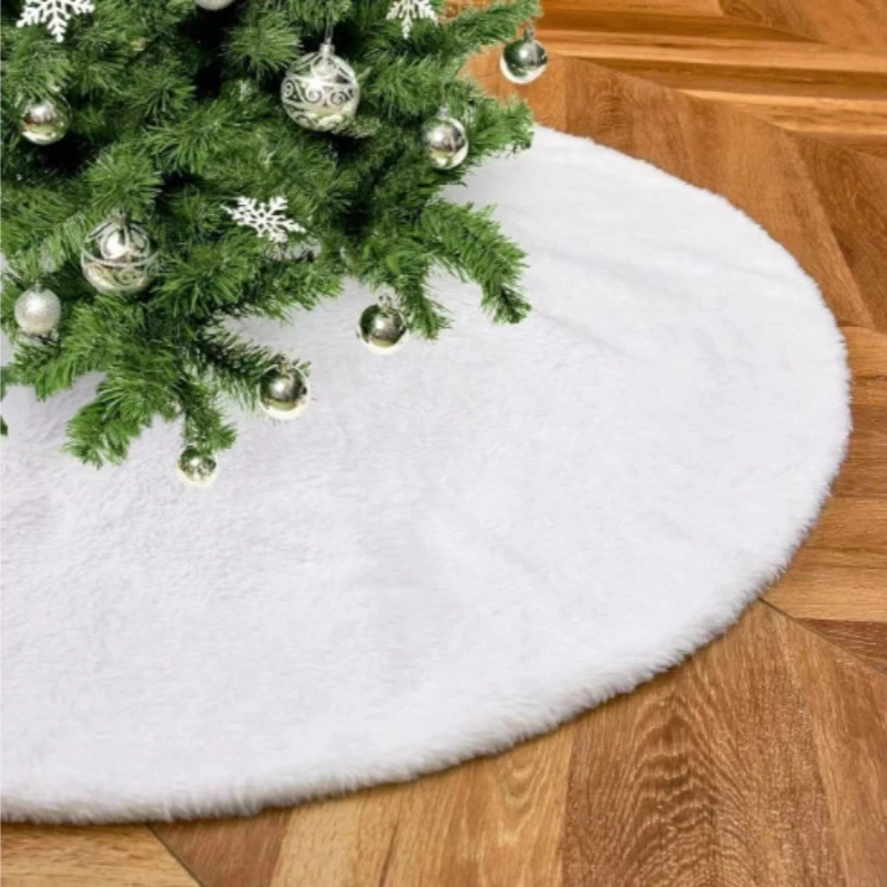 #4 Christmas Tree Skirts Comparison Guide