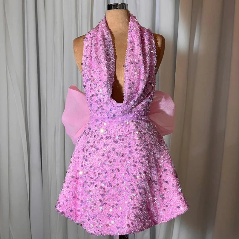 

Halter Sequins Pink Party Dress With Bow Open Back Mini Length Cocktail Gowns Girl Club Dresses Luxury Gown Free Shipping