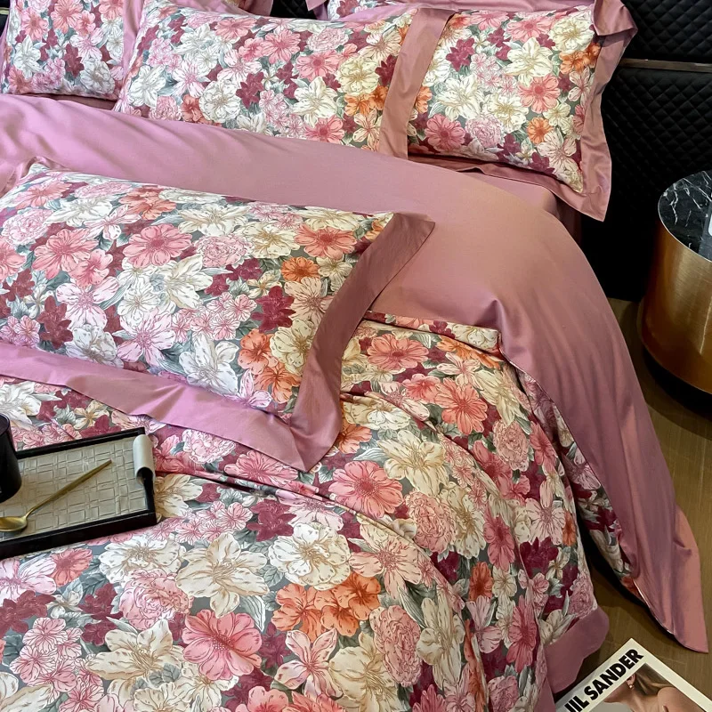 

Nordic Floral Bedding Set 4PCS - 100% Egyptian Cotton, Breathable & Skin-Friendly, Queen/King Size with Pillowcases