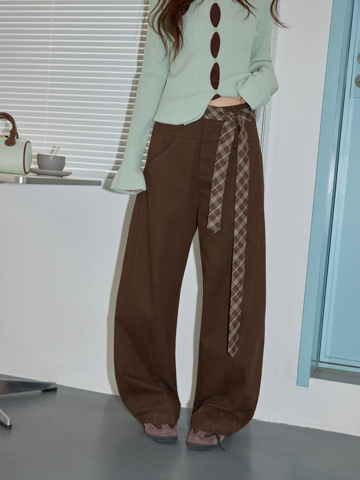 

High Waist Wide Leg Casual Jeans Women's Knife Denim Pants Spring 2026 Loose Fit Floor Length Trousers Beige Coffee