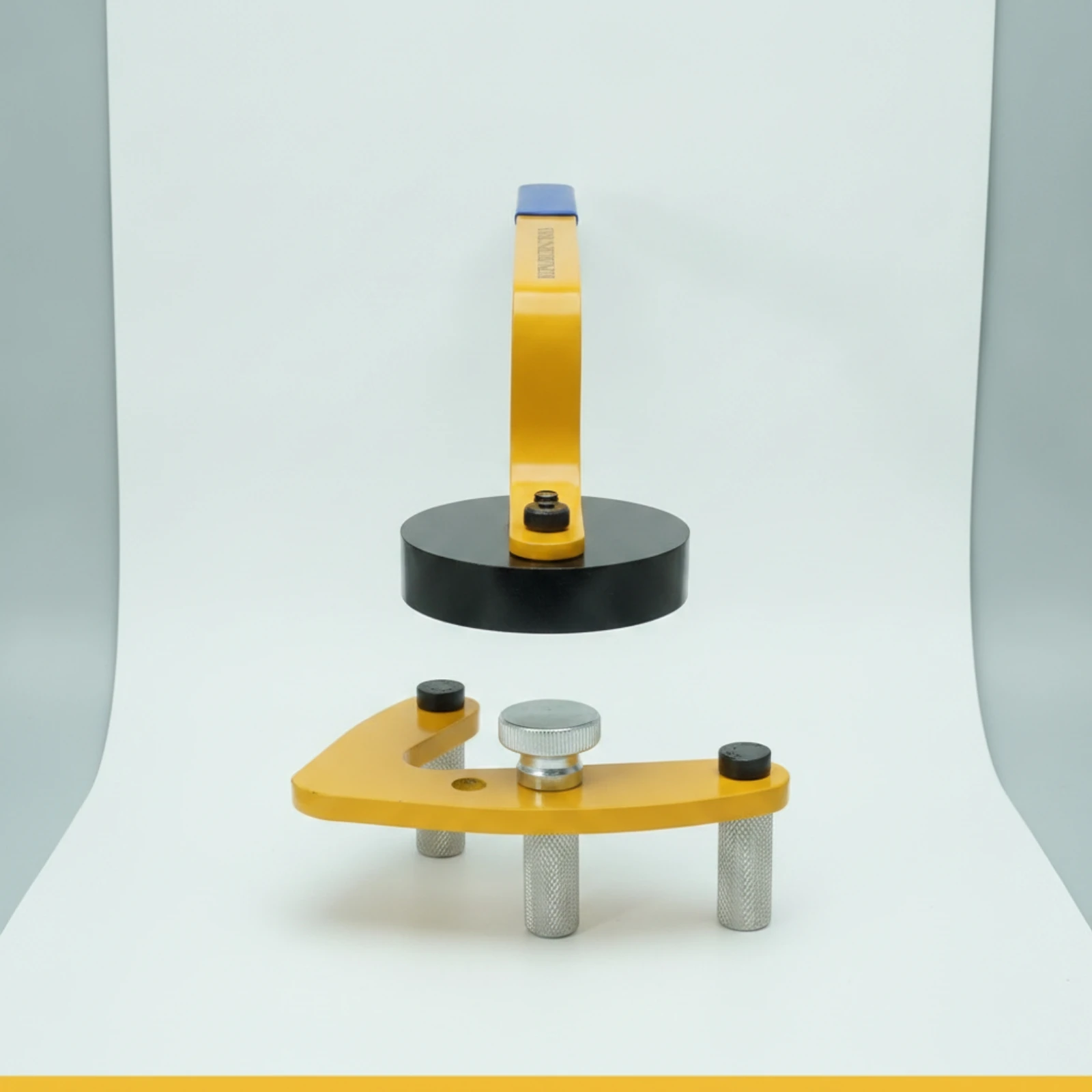 Deck Board Straightener with Roller Easy to Use Deck Board Straightening Tool Decking Bender Ergonomic Comfortable Grip
